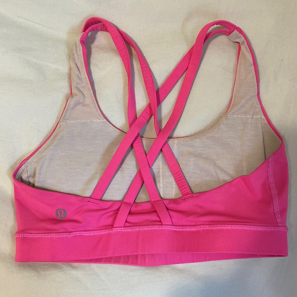 Lululemon sports bra